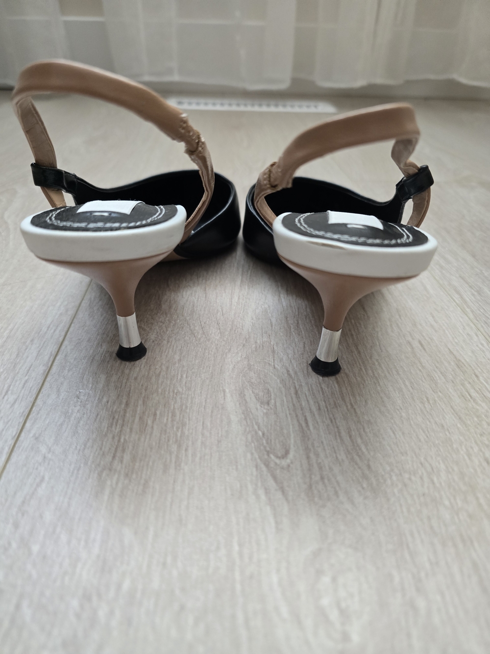 Zara Black Pointed Slingback Pumps with Tan Strap Size 37 Eur - Picture 3 of 9